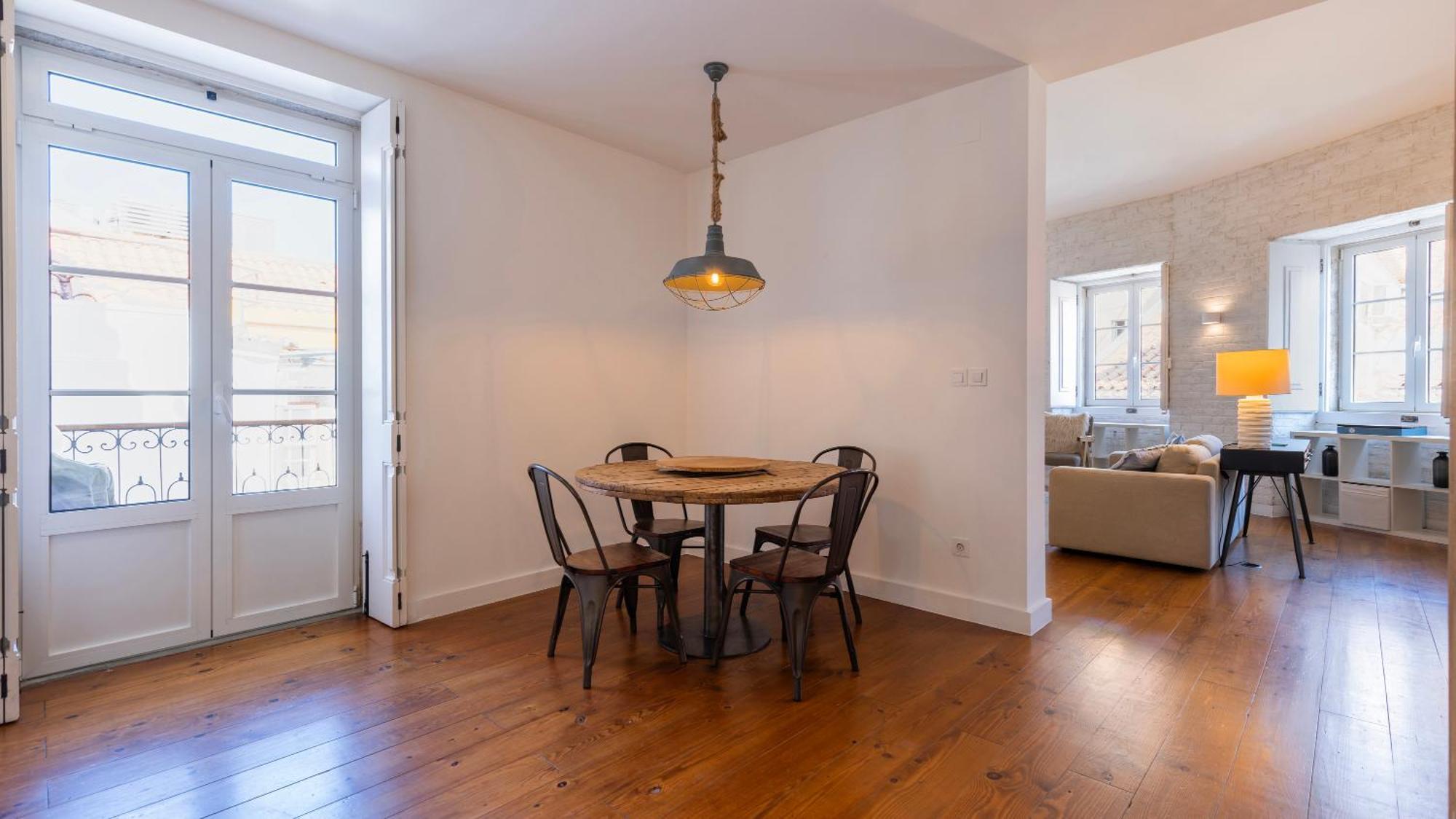 Charming 3Bdr Duplex In City Center By Lovelystay Lisboa 外观 照片